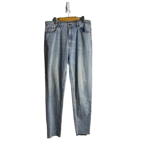 Height of Fashion Women's Light Wash High Waisted Boyfriend Jeans - Picture 1 of 7